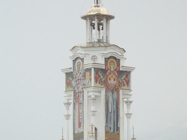 Отдых в Крыму в Алуште – Храм-маяк